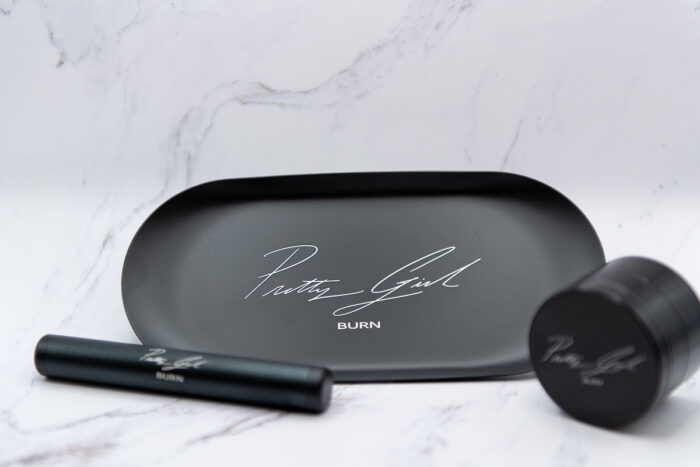 Pretty Girl Burn "Signature Mini Set" - Black - Image 1